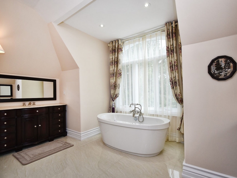 bathroom-bath-and-vanity